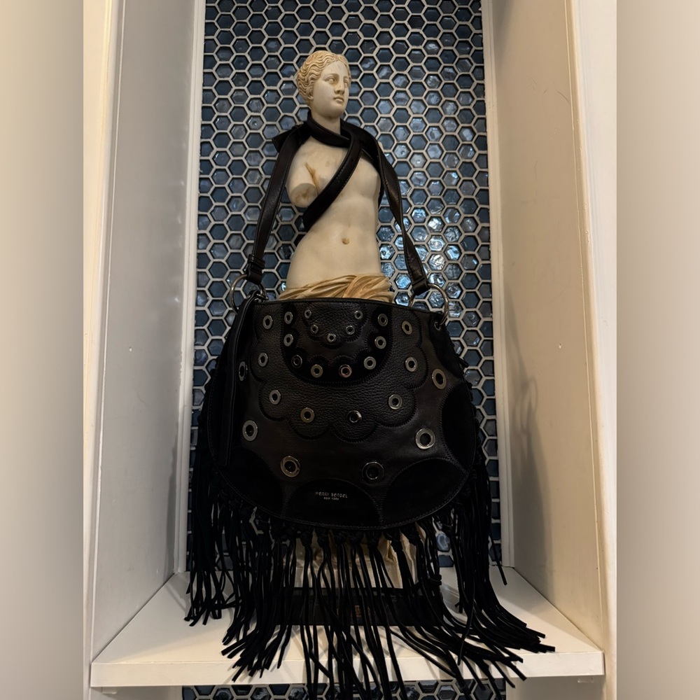 Henri Bendel Premium Dylan Hobo/ Crossbody Adjustable Bag Rare -Like New